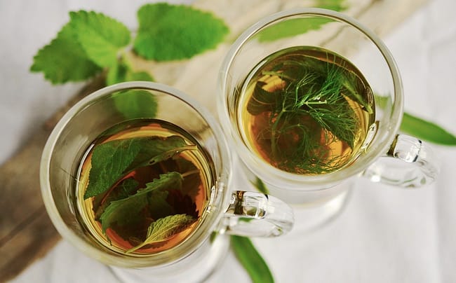 herbal tea as a home remedies for seasonal allergies